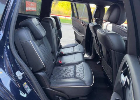 2015 Mercedes-Benz GL-Class GL 550 4MATIC