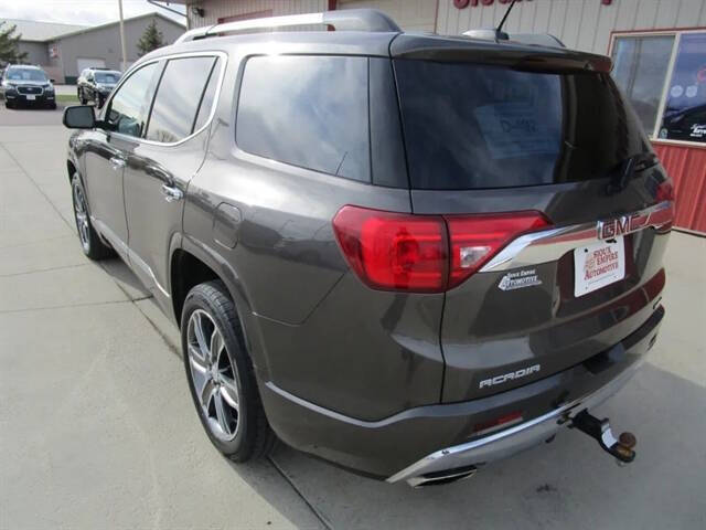 2019 GMC Acadia Denali