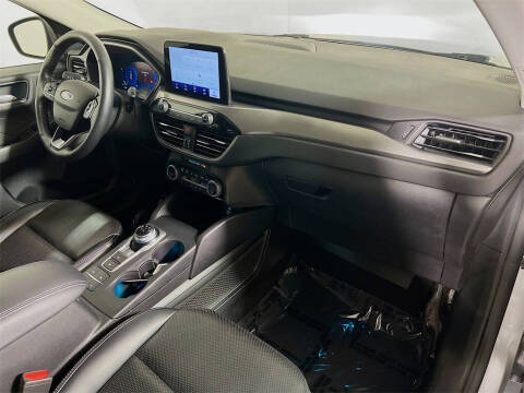 2021 Ford Escape Titanium