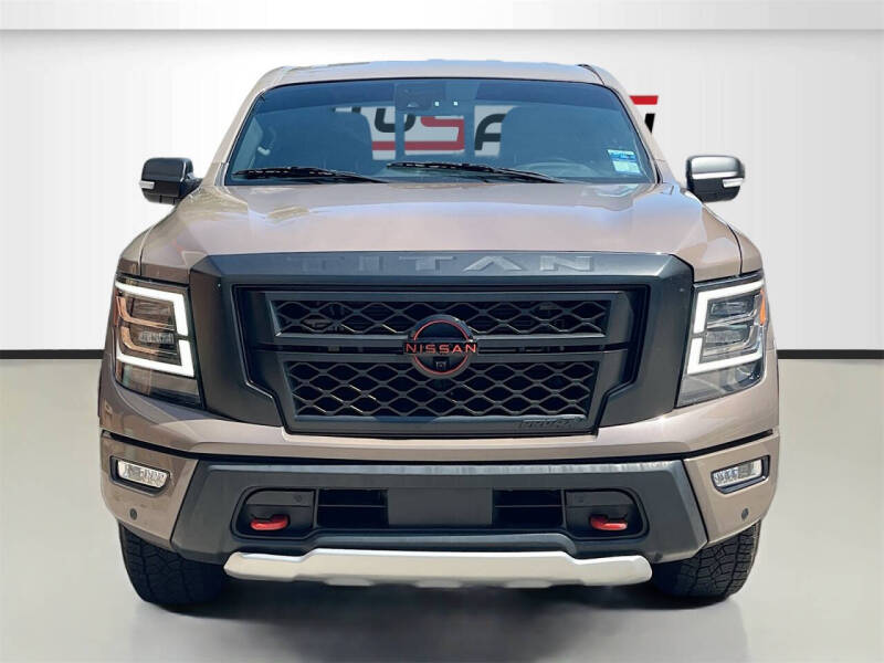 2024 Nissan Titan