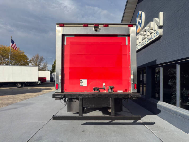 2018 Isuzu NQR Reefer Van