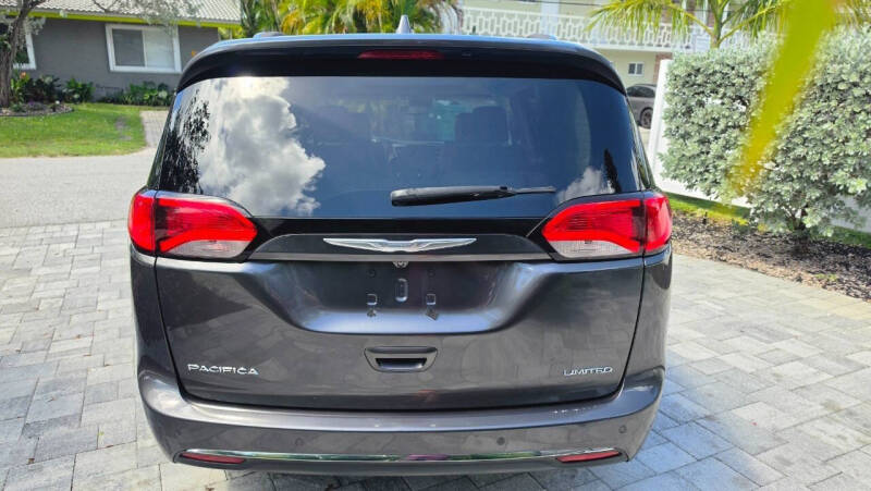 2017 Chrysler Pacifica Limited