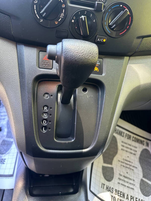 2021 Nissan NV200