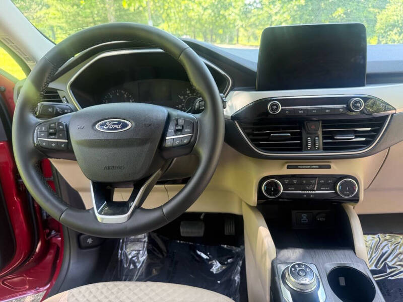 2022 Ford Escape SE