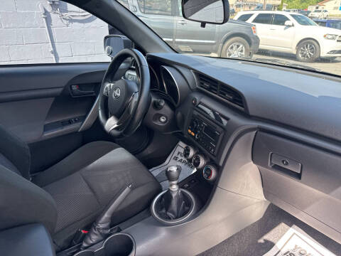 2012 Scion tC