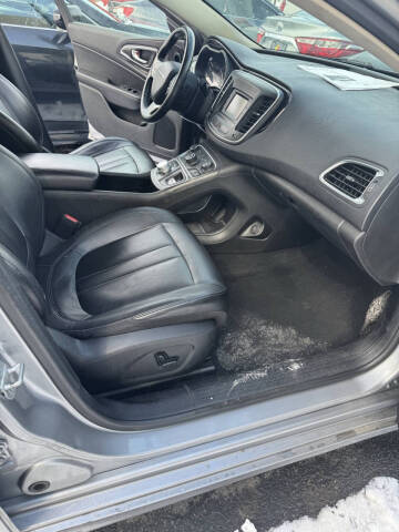 2015 Chrysler 200 C