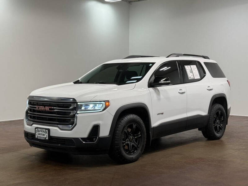 2023 GMC Acadia AT4