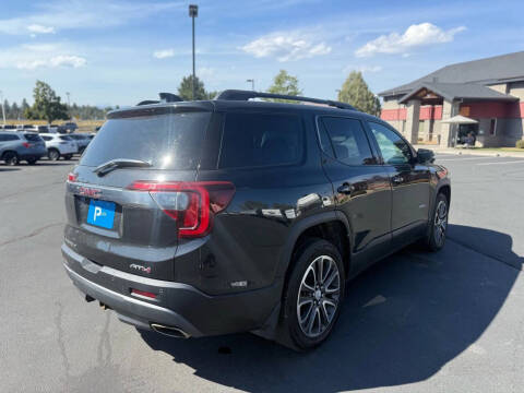 2020 GMC Acadia AT4