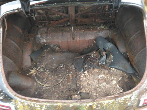 1947 Packard Clipper Delux