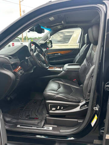 2015 Cadillac Escalade ESV Luxury