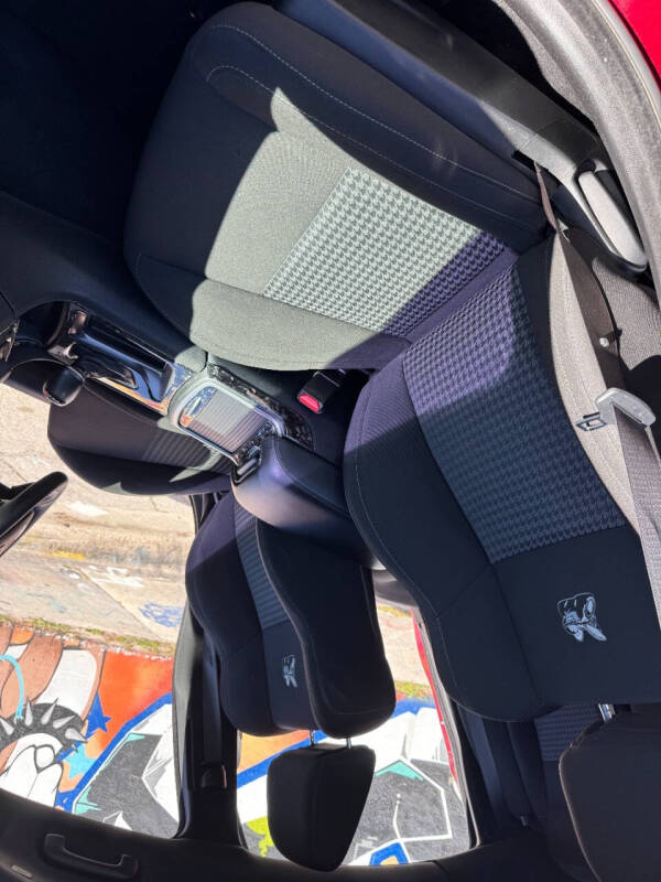 2024 Land Rover Defender 110 P300 S