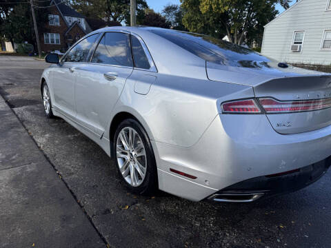 2014 Lincoln MKZ