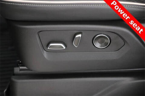 2025 Cadillac Escalade ESV Sport