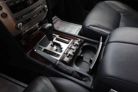 2013 Lexus LX 570