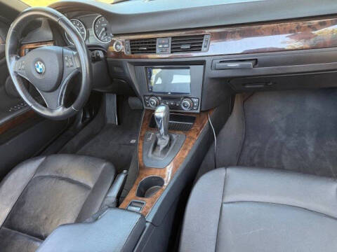 2011 BMW 3 Series 328i