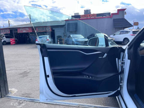 2018 Tesla Model S 75D