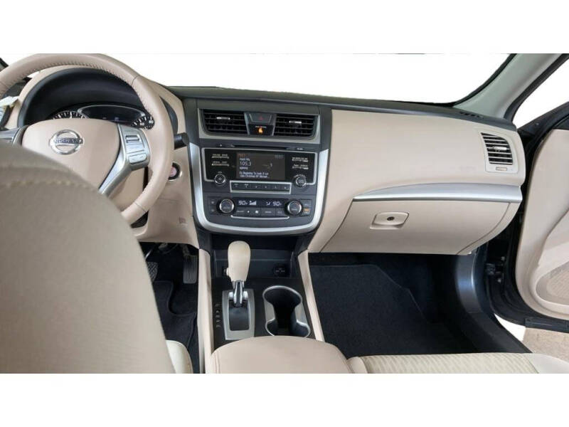 2016 Nissan Altima 2.5 SV