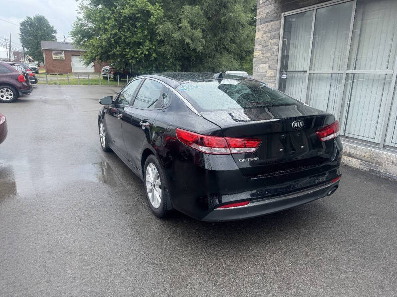 2018 Kia Optima LX