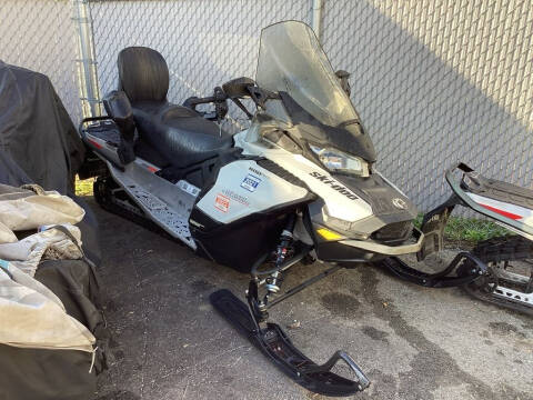 2021 Ski-Doo Grand Touring Sport Rotax®