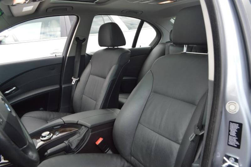 2006 BMW 5 Series 530i