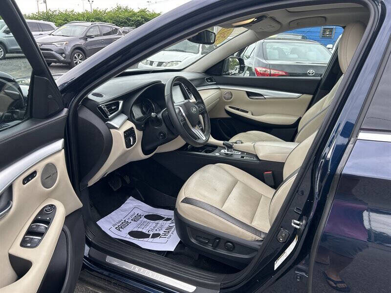 2019 Infiniti QX50 Essential