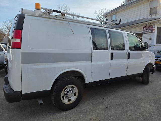 2011 Chevrolet Express 2500