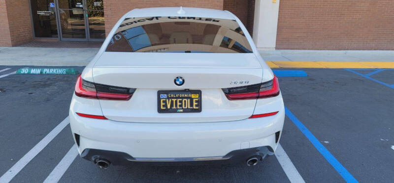 2022 BMW 3 Series 330i