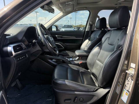 2022 Kia Telluride S