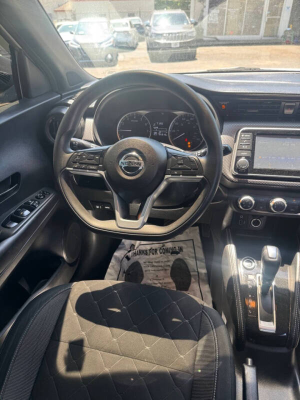 2018 Nissan Kicks S