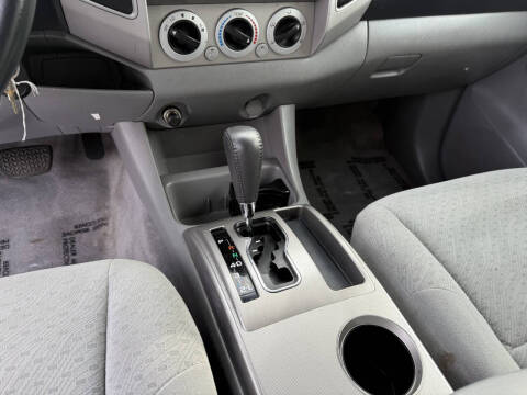 2006 Toyota Tacoma PreRunner V6