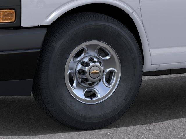 2026 Chevrolet Express 2500