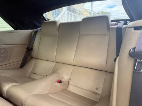 2007 Ford Mustang V6 Deluxe