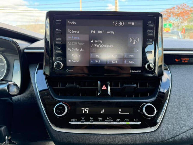 2022 Toyota Corolla LE