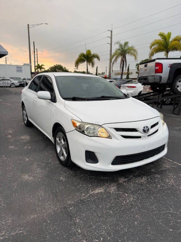 2011 Toyota Corolla LE