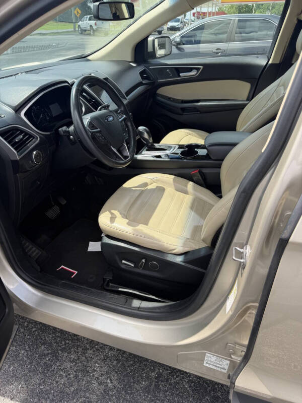 2017 Ford Edge SEL