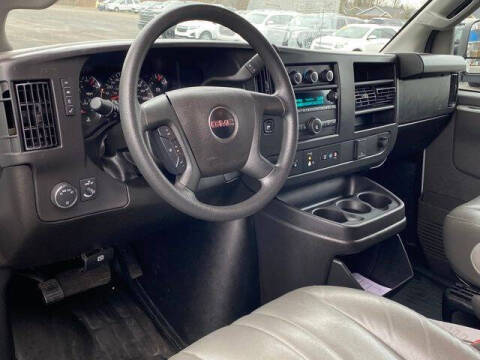 2024 GMC Savana 2500