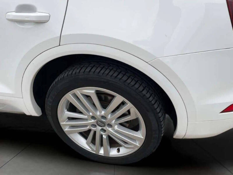 2018 Audi Q5 2.0T quattro Premium Plus
