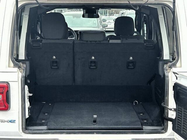 2024 Jeep Wrangler Sahara 4xe