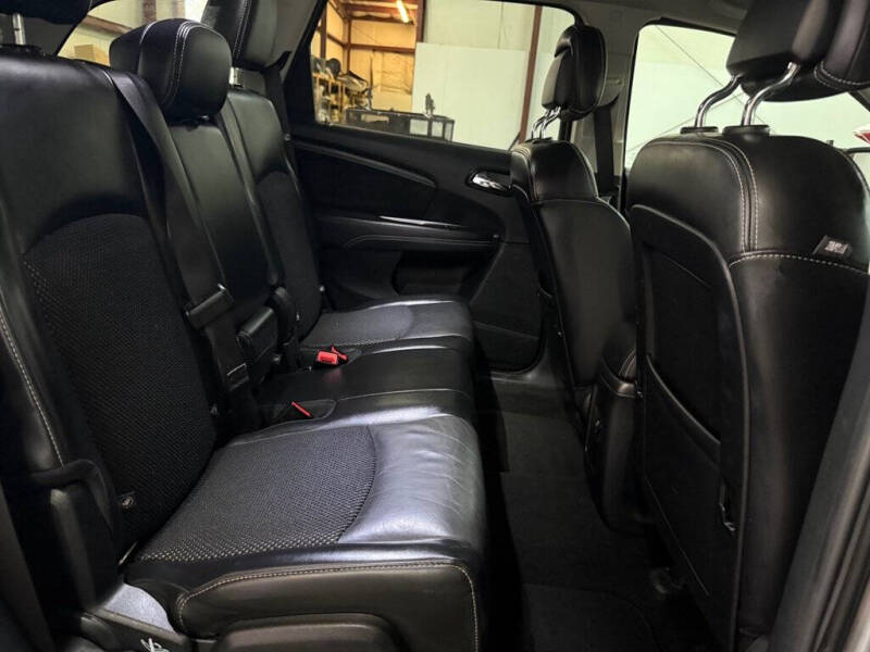 2018 Dodge Journey Crossroad