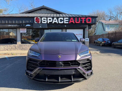 2020 Lamborghini Urus