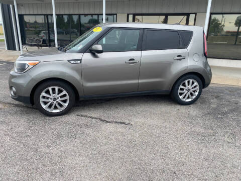 2017 Kia Soul +