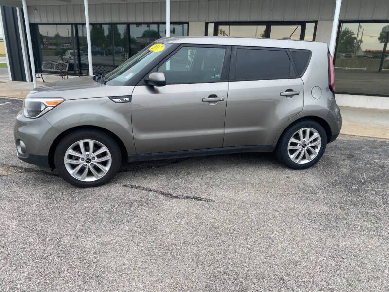 2017 Kia Soul +