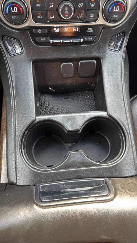 2015 Chevrolet Suburban LT