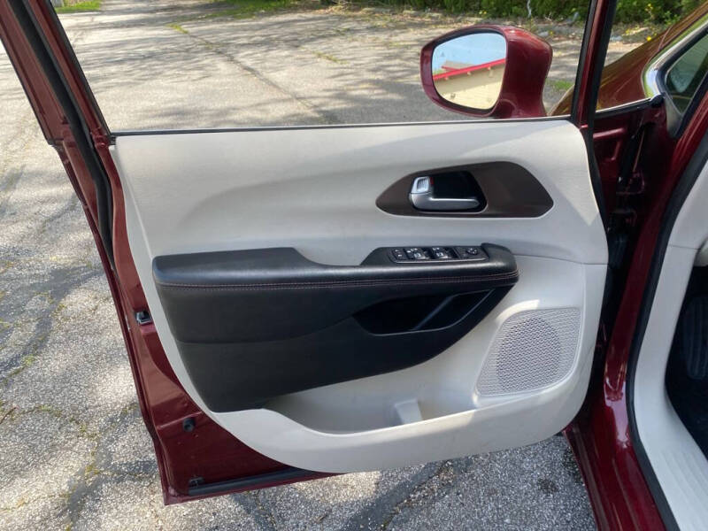 2018 Chrysler Pacifica Touring L Plus