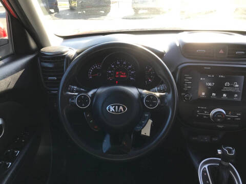 2018 Kia Soul +