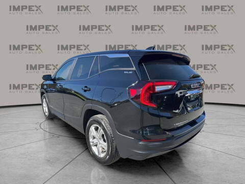 2024 GMC Terrain SLE