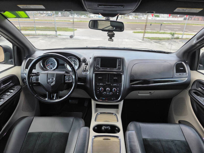 2017 Dodge Grand Caravan SXT