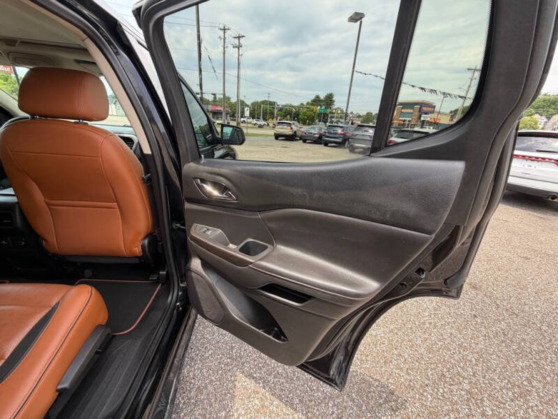 2017 GMC Acadia SLT-1