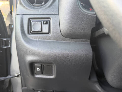 2019 Nissan Versa S Plus