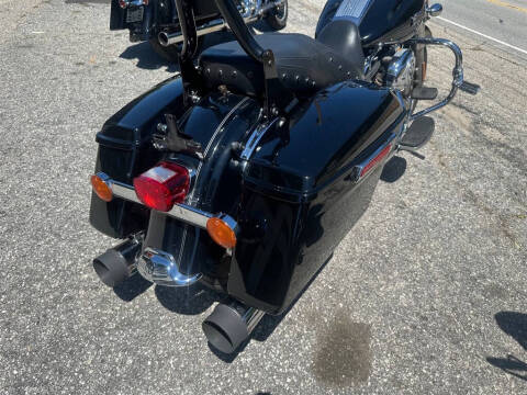 2012 Harley-Davidson FLHRC103